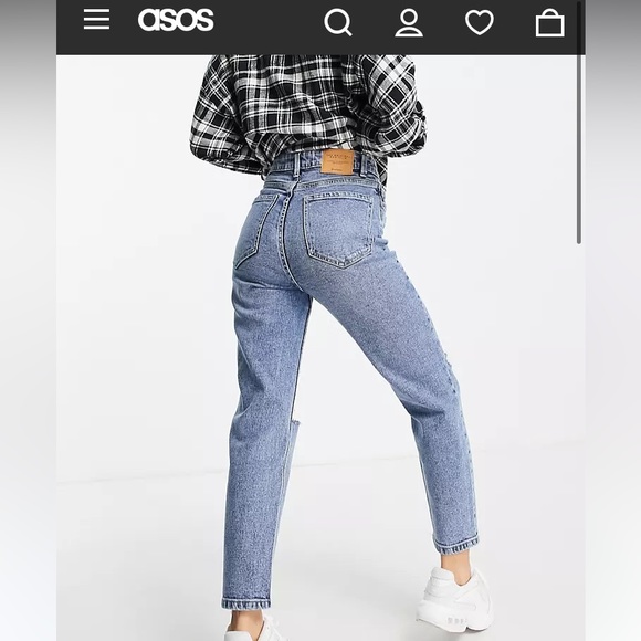 Stradivarius mom jeans with rip - Picture 2 of 6